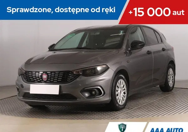 kęty Fiat Tipo cena 50000 przebieg: 77966, rok produkcji 2018 z Kęty